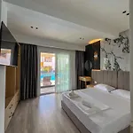 Serenity 公寓 卡萨米尔