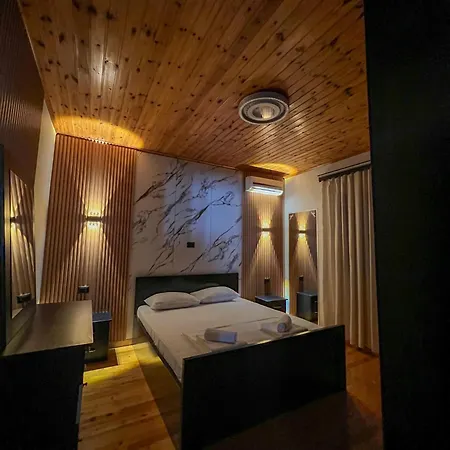 Serenity Apartment *